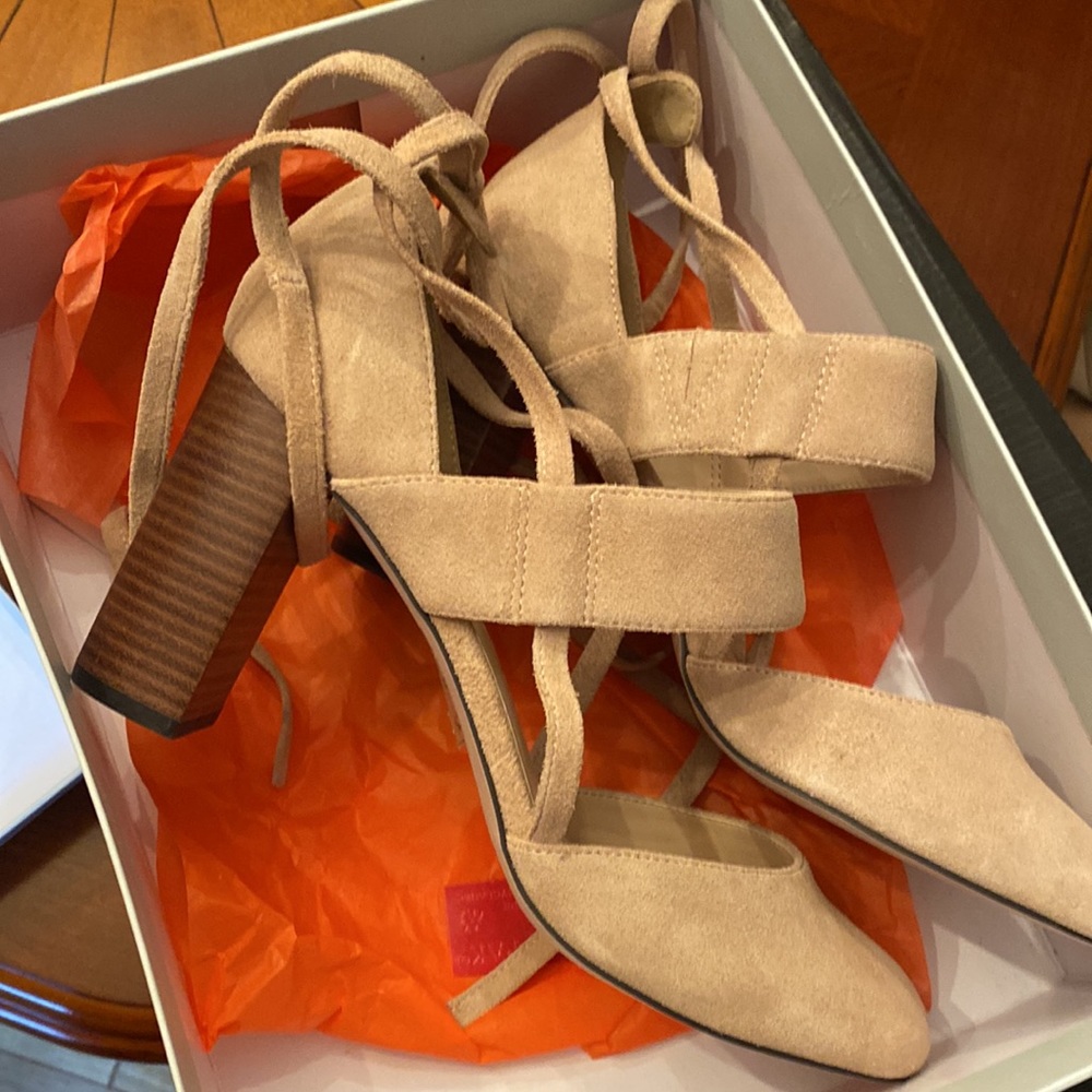 NWT Genuine Suede “Isabeli” Sole Society Lace-Up Heels